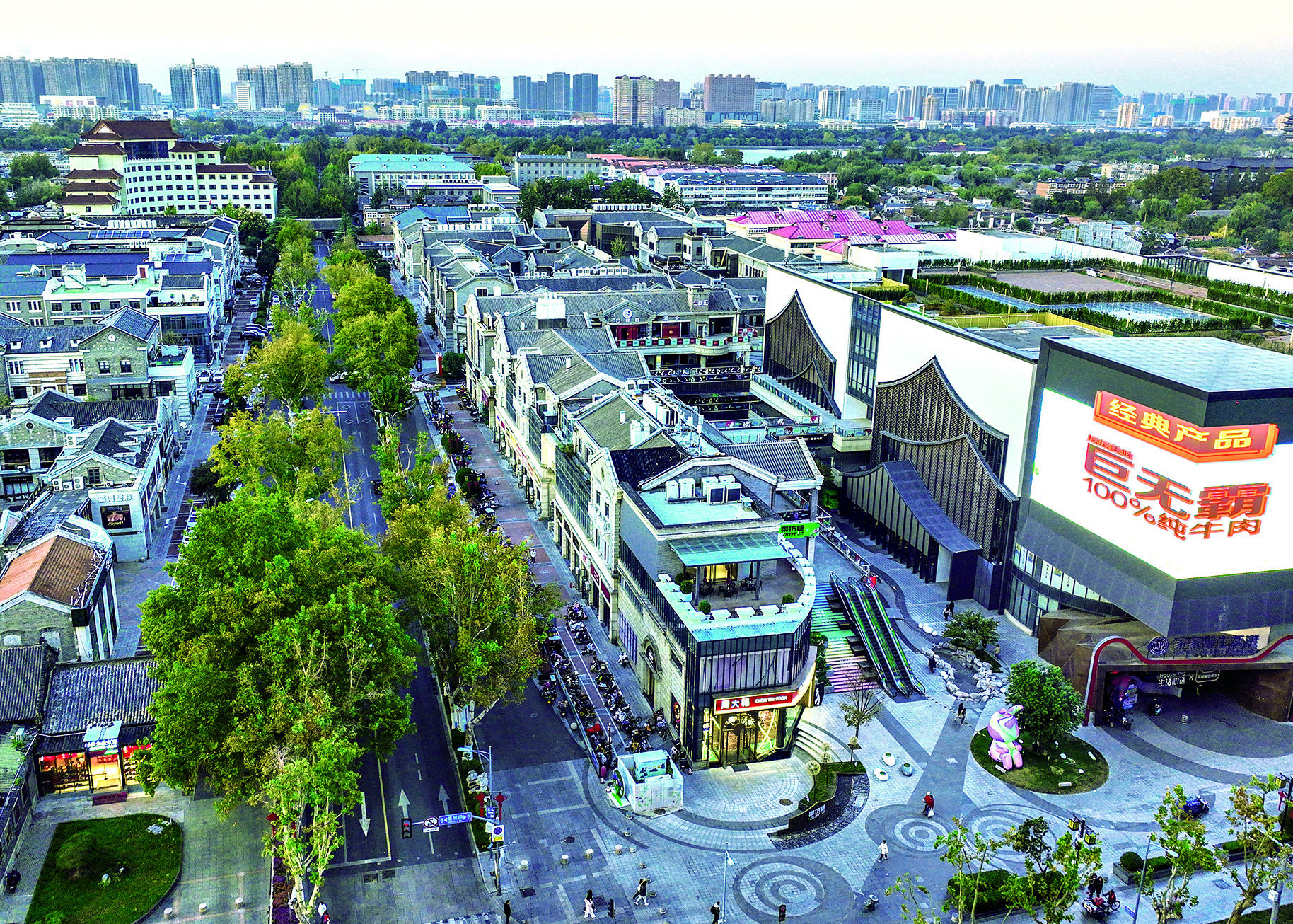 濟(jì)南省府前街商業(yè)廣場(chǎng)